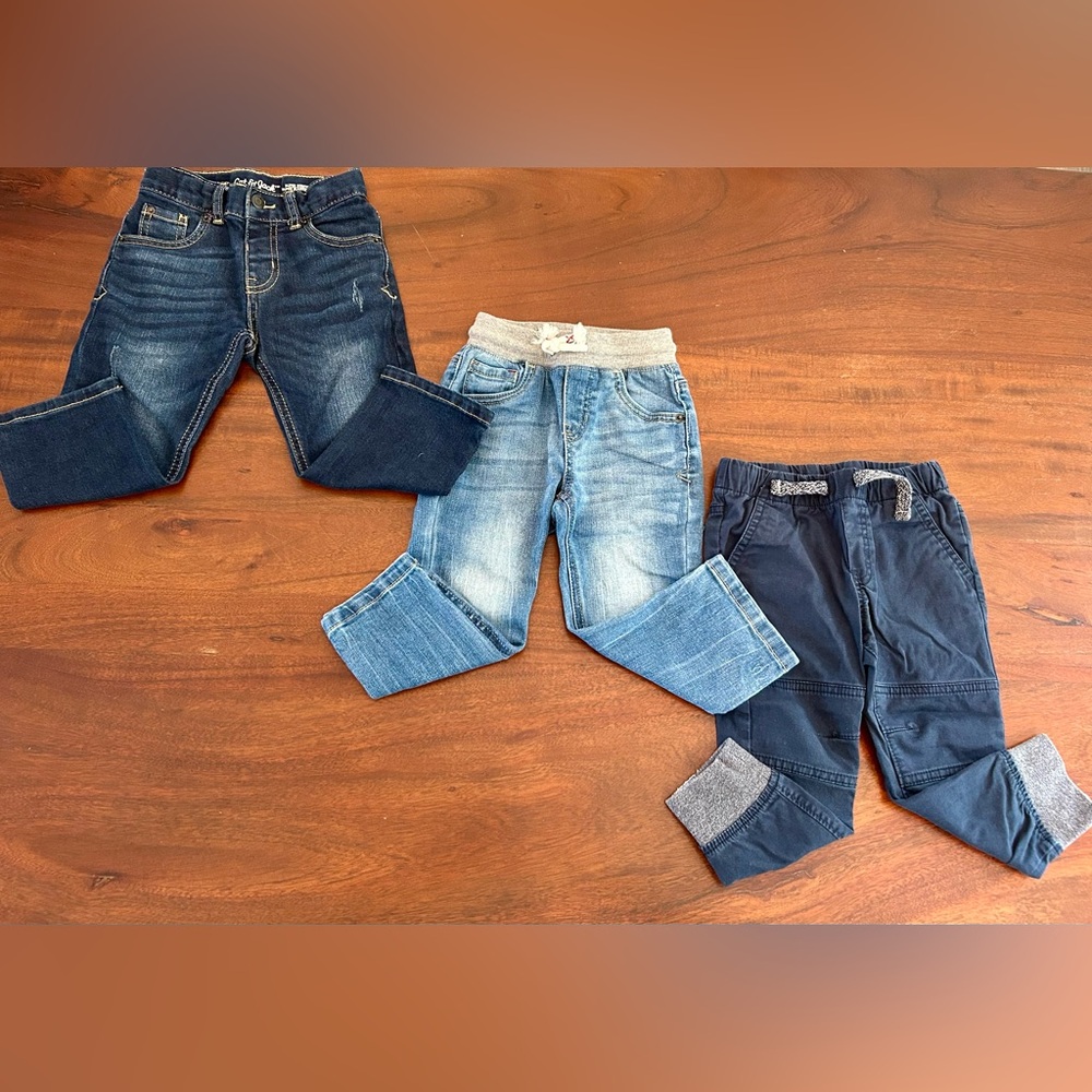 2T Cat & Jack Denim and Navy Pants Set